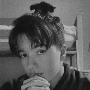 Meet your Posher, Milo